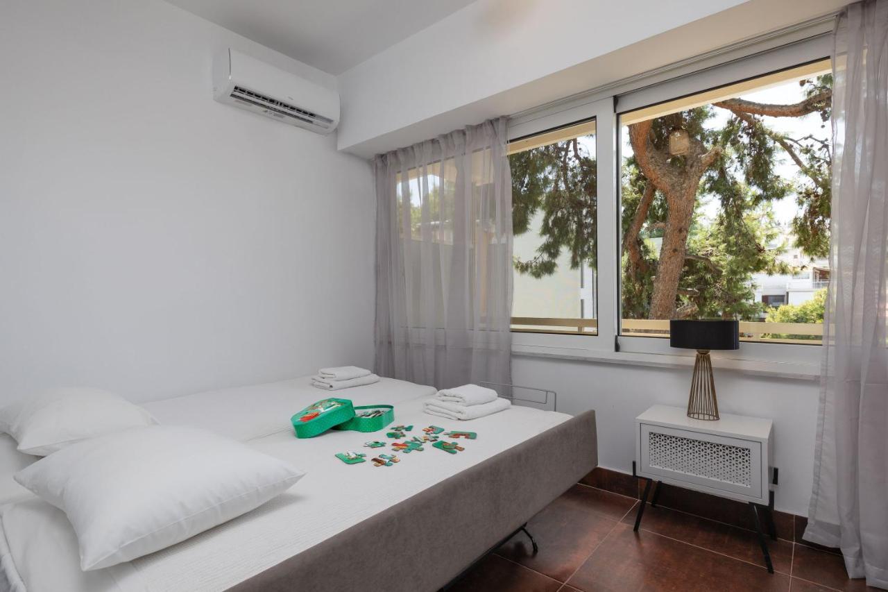 Relux Sea View 2 Bedroom Apartment By Blupine Athen Eksteriør billede